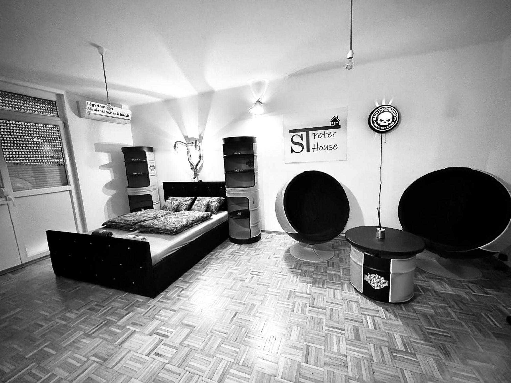 Ferienwohnung St Peter House Miskolc Exterior foto